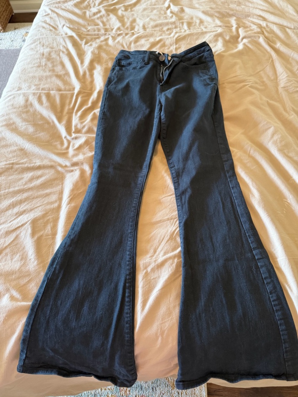 SO Black Flared Wide-Leg Jeans